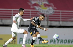 Otero em ao contra o Bragantino pelo Campeonato Brasileiro