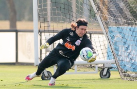 Cássio no treino desta segunda-feira no CT Dr. Joaquim Grava