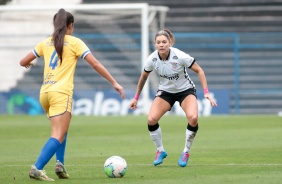 Gabi Zanotti durante jogo contra o So Jos pelo Campeonato Brasileiro Feminino