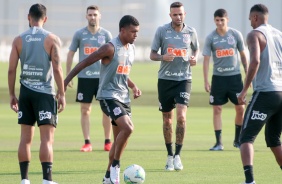 Lo Natel, Luan e companheiros no treino desta segunda-feira no CT Dr. Joaquim Grava