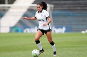 Yasmin durante jogo contra o São José pelo Campeonato Brasileiro Feminino