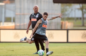 Volante Gabriel no ltimo treino do Corinthians antes do jogo contra o Santos