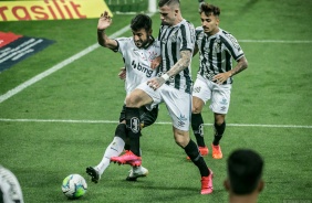 Camacho no jogo contra o Santos, na Neo Qumica Arena, pelo Campeonato Brasileiro