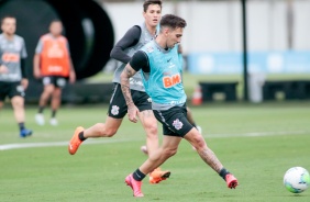 Gustavo Silva no treino desta quinta-feira no CT