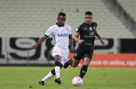 Cazares no jogo contra o Cear, pelo Campeonato Brasileiro