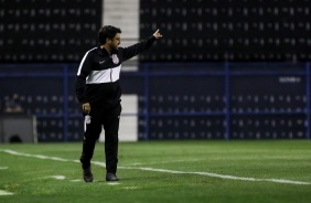Arthur Elias no jogo contra o Santos, pelo Brasileirão Feminino