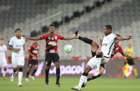 J no jogo contra o Athletico-PR, pelo Campeonato Brasileiro