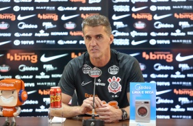 Mancini na coletiva de apresentação do novo treinador do Corinthians