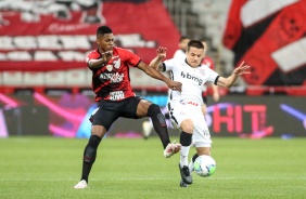 Ramiro no duelo contra o Athletico-PR, pelo Campeonato Brasileiro