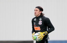 Cássio no treino da tarde desta sexta-feira no CT Dr. Joaquim Grava