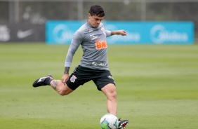 Fagner no último treino do Corinthians antes do duelo contra o Flamengo