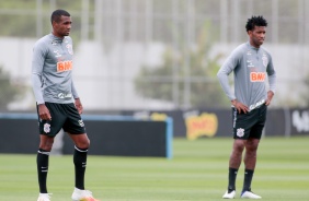 Marllon e Gil no ltimo treino do Corinthians antes do duelo contra o Flamengo