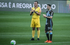 Vuaden e Boselli no jogo contra o Flamengo, na Neo Qumica Arena, pelo Brasileiro