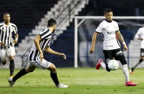 Adson no jogo contra o Santos, pelo Brasileiro Sub-20