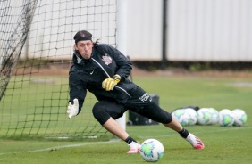 Goleiro Cássio no primeiro treino do Corinthians depois da goleada para o Flamengo