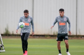 Gustavo Mosquito e Roni no primeiro treino do Corinthians depois da goleada para o Flamengo