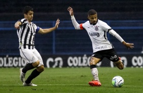 Vitinho no duelo contra o Santos, pelo Brasileiro Sub-20