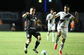 Ramiro em ao na partida contra o Vasco pelo Brasileiro