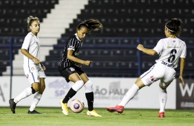 Adriana no jogo contra o Santos, pelo Paulisto Feminino