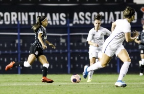 Diany no jogo contra o Santos, pelo Paulistão Feminino