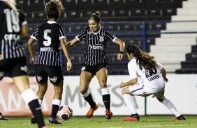 Gabi Zanotti no jogo contra o Santos, pelo Paulistão Feminino