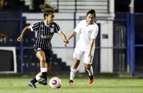 Ingryd no jogo contra o Santos, pelo Paulistão Feminino