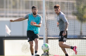 Bruno Mndez e Gustavo Silva no treino desta sexta-feira no CT Joaquim Grava