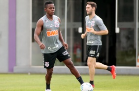 Cazares no treino desta manhã no CT Joaquim Grava