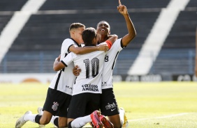 Corinthians vence o Botafogo pelo Brasileiro Sub-17