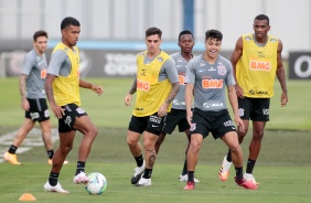 Elenco do Corinthians na manhã deste sábado, no CT Dr. Joaquim Grava