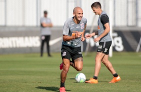 Fbio Santos no treino desta sexta-feira no CT Joaquim Grava