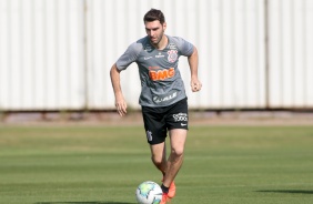 Mauro Boselli no treino desta sexta-feira no CT Joaquim Grava