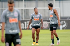 Otero e Éderson no treino desta manhã no CT Joaquim Grava