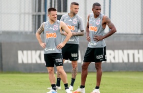 Ramiro, Luan e Marllon no treino desta manhã no CT Joaquim Grava