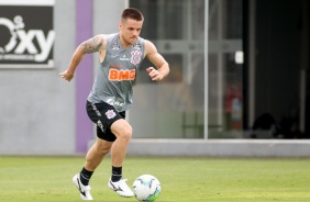 Ramiro no treino desta manhã no CT Joaquim Grava
