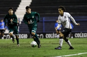 Reginaldo na vitória sobre o Goiás, pelo Campeonato Brasileiro Sub-20