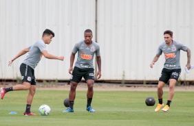 Roni, Xavier e Mosquito na manhã deste sábado, no CT Dr. Joaquim Grava