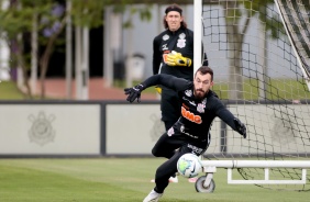 Walter no treino desta manhã no CT Joaquim Grava
