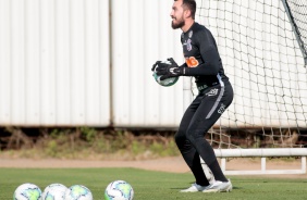 Walter no treino desta sexta-feira no CT Joaquim Grava