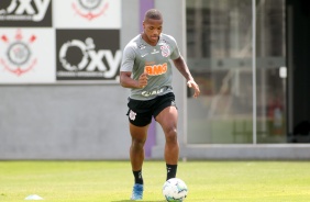 Xavier no treino desta manh no CT Joaquim Grava