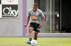 Xavier no treino desta manh no CT Joaquim Grava