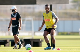 Xavier no treino desta sexta-feira no CT Joaquim Grava