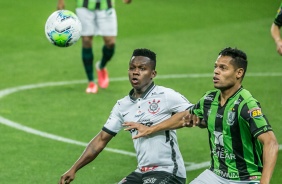 Cazares no jogo contra o Amrica-MG, na Neo Qumica Arena, pela Copa do Brasil