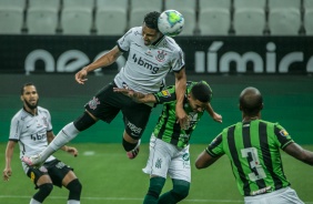 derson no jogo contra o Amrica-MG, na Neo Qumica Arena, pela Copa do Brasil