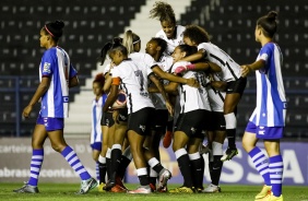 Elenco do Timo na goleada por 11 a 0 sobre o Nacional, pelo Paulista Feminino