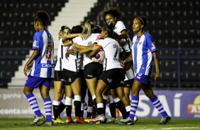 Jogadoras do Corinthians na goleada por 11 a 0 sobre o Nacional, pelo Paulista Feminino