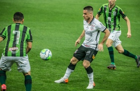 Ramiro no jogo contra o Amrica-MG, na Neo Qumica Arena, pela Copa do Brasil