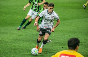 Vital no jogo contra o Amrica-MG, na Neo Qumica Arena, pela Copa do Brasil