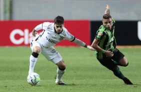 Fagner em ao no jogo contra o Amrica-MG, na Arena Independncia pelas oitavas da Copa do Brasil