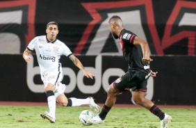 Gabriel no jogo contra o Atlético-GO, pelo Brasileirão